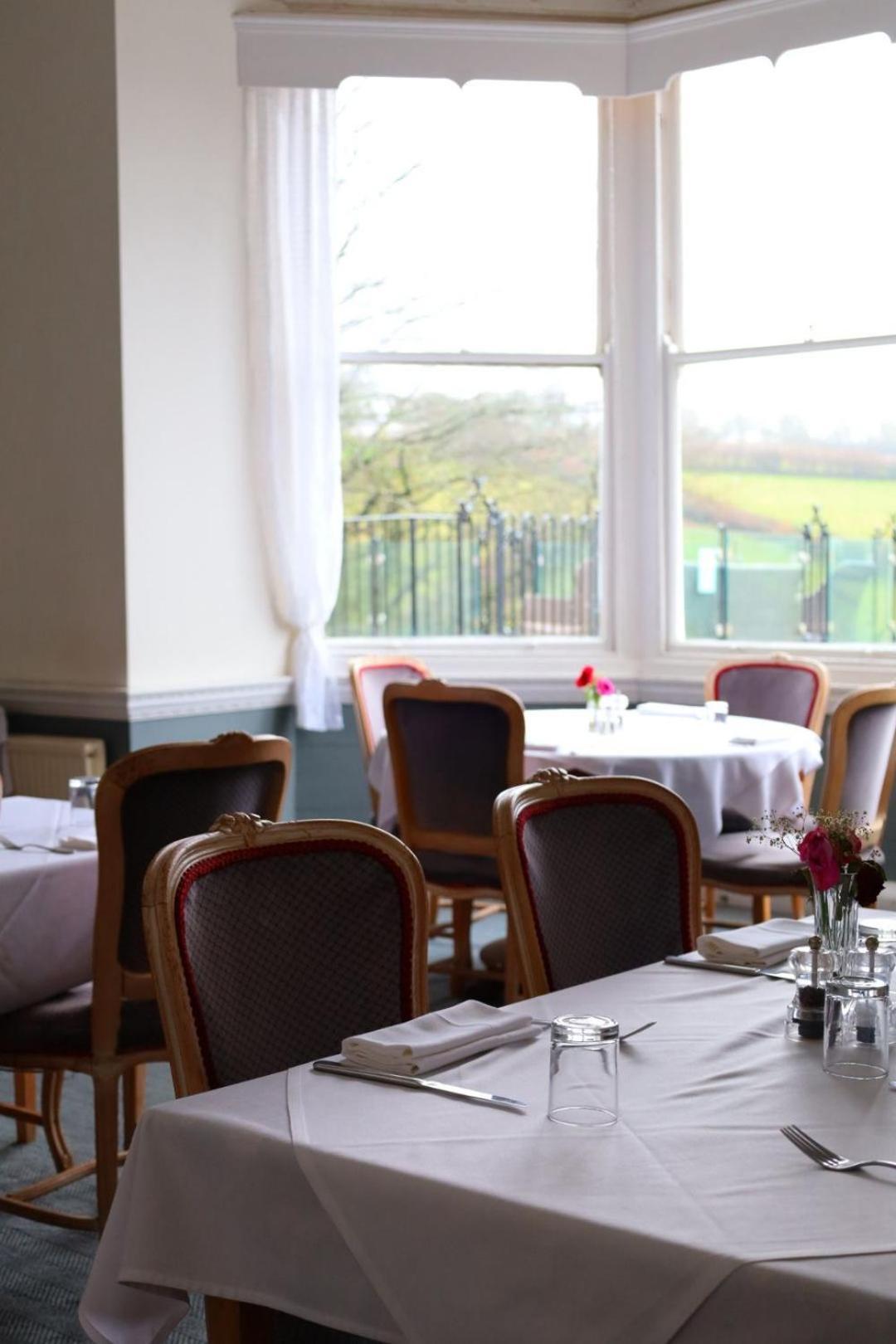 The Eagle House Hotel Launceston Extérieur photo